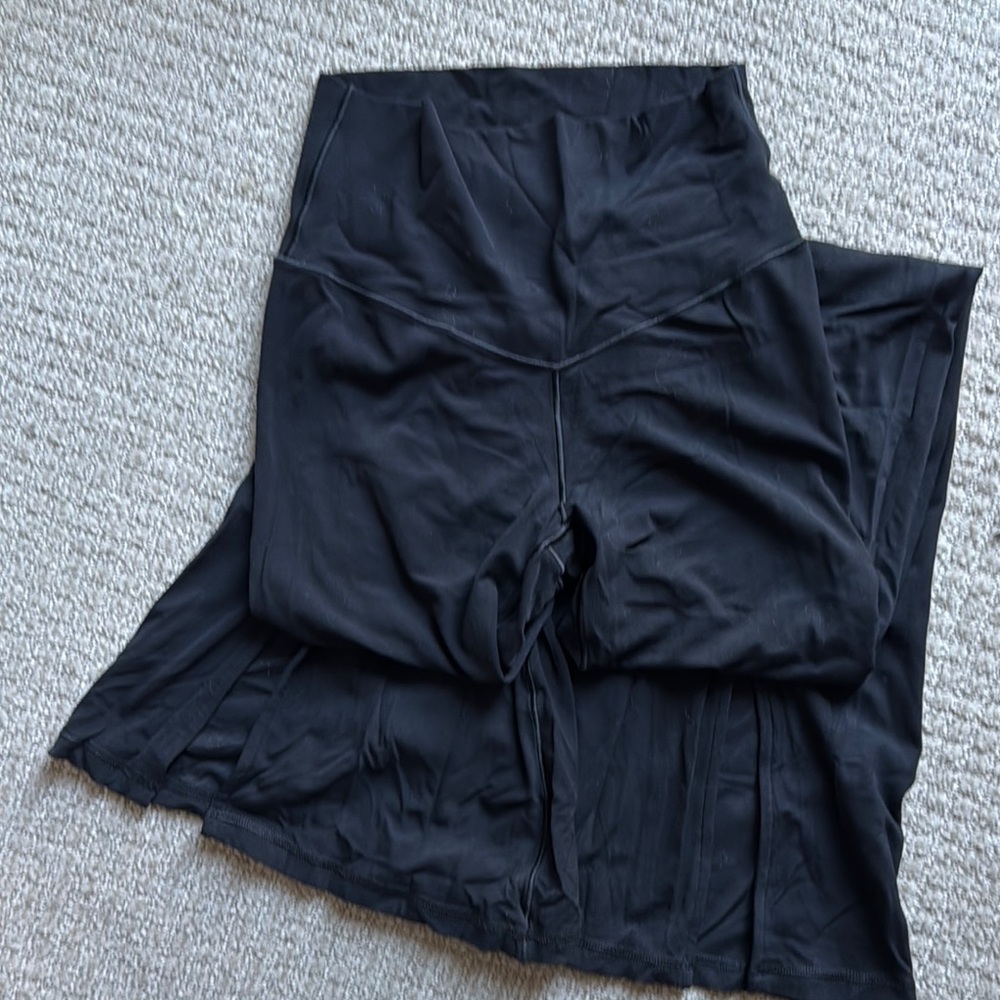 Aerie black slit front flare leggings